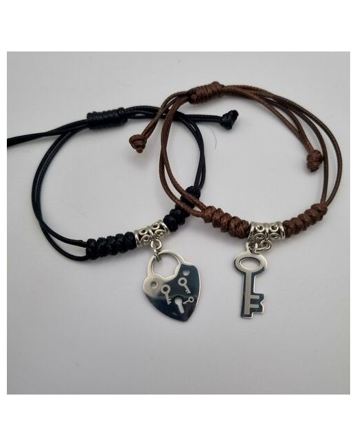 Reniva Парные браслеты на магните с ключиком и замком подарок подруге мамедочке сестре для девочек цвет Серебристый